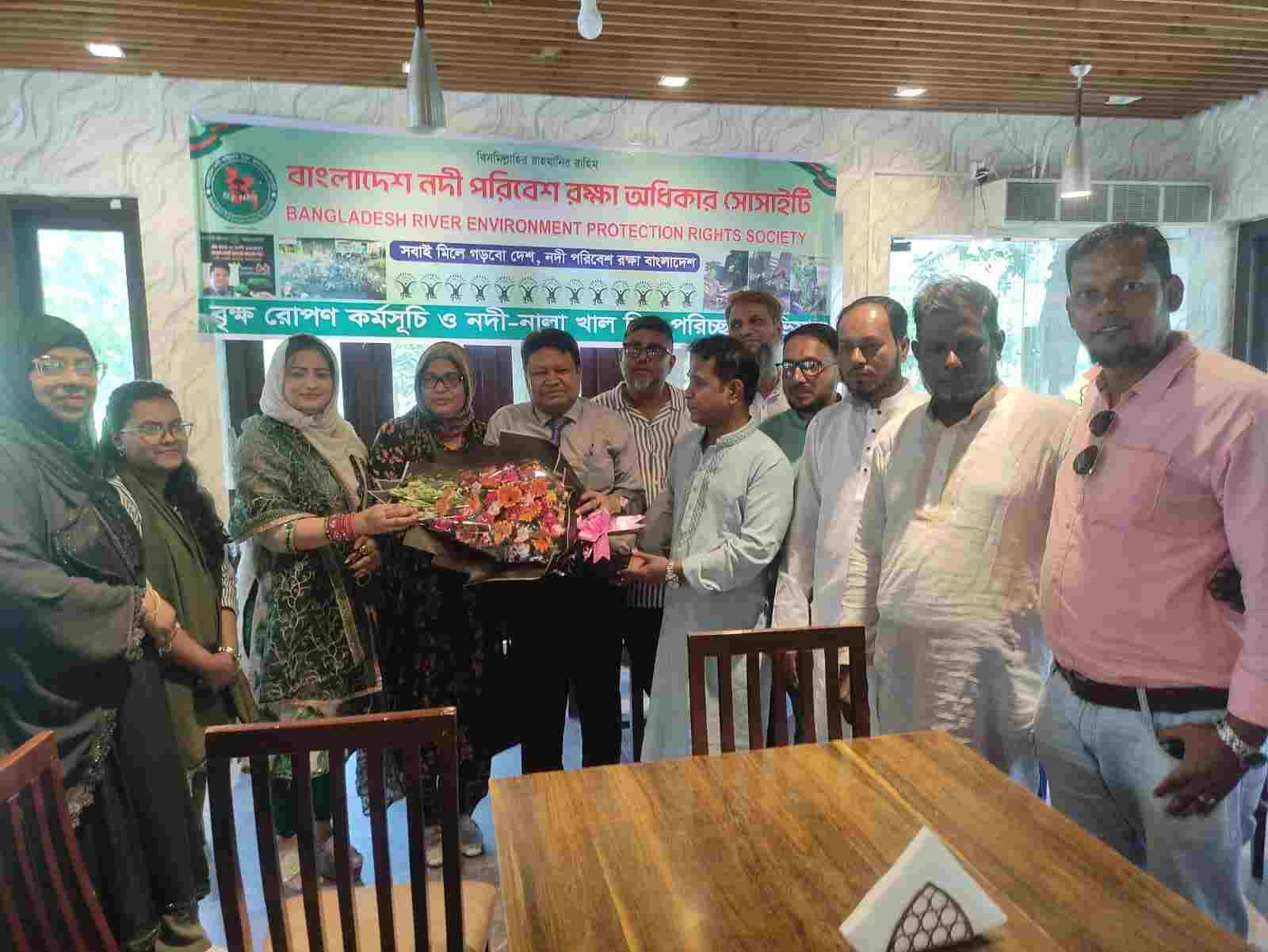 Free Native Saplings Distributed to Over 2,500 Rural Families
